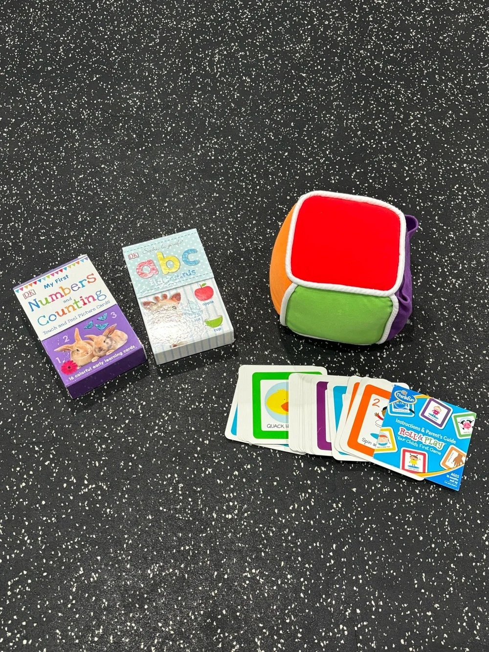 Toddler Learning Game Lot ThinkFun Roll & Play Sophie ABC Numbers Flash Cards